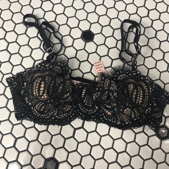 Victoria's Secret Other - NWT Victoria’s Secret bra 32C